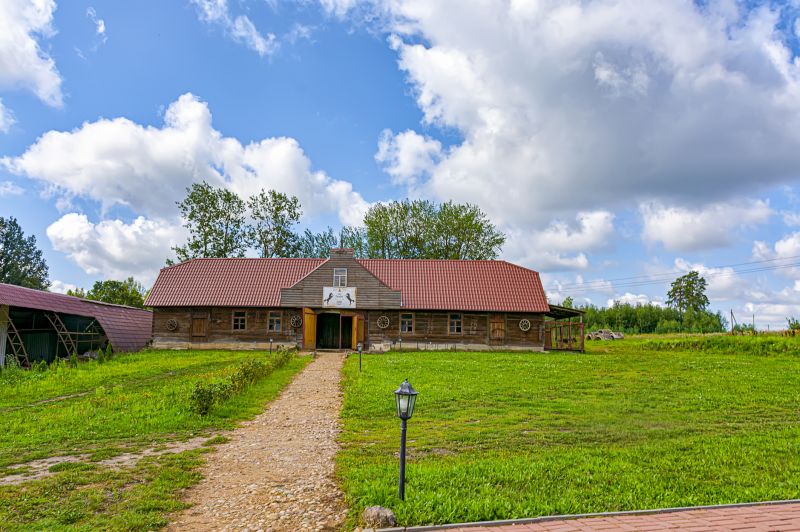 Barn Roof Construction in Columbiana County, OH