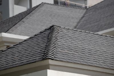 Hip Roof Shingle Repair in Columbiana County, OH