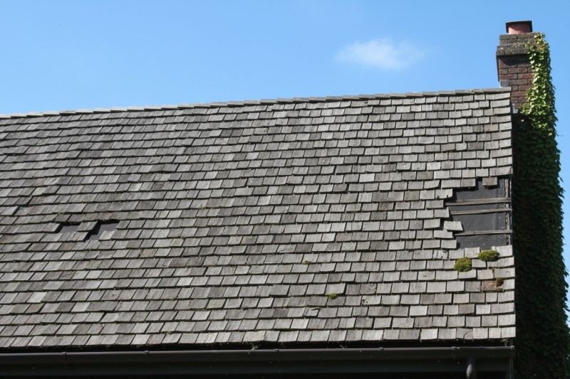 Wood Shake Roof Replacement in Kensington, OH
